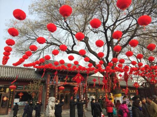 这就是大年初一的中国！