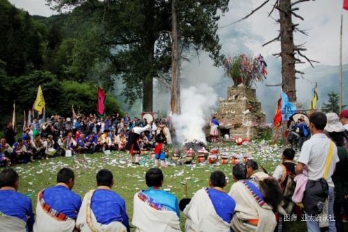 图说高原非遗盛典_茂县松坪沟2019“转山会”祭祀庆典活动