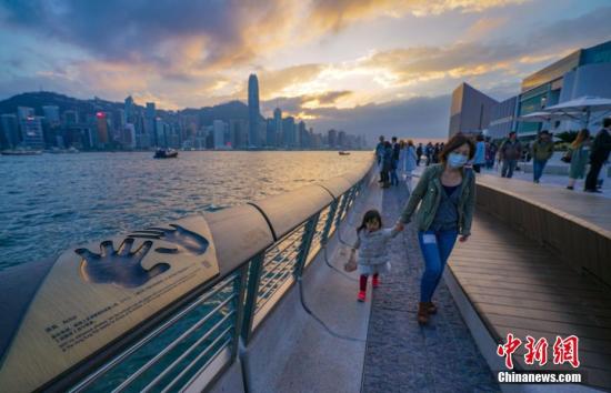 暴力冲击重创香港旅游经济 酒店减价业界或现裁员潮