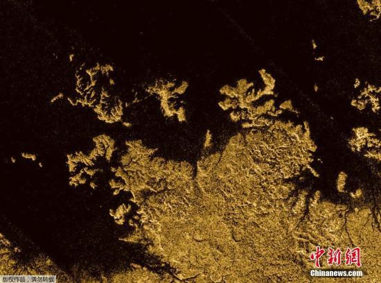 “土卫六” 首张全貌地质图亮相 显示多样化地貌