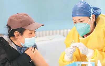 国际社会热议：中国新冠疫苗来了！