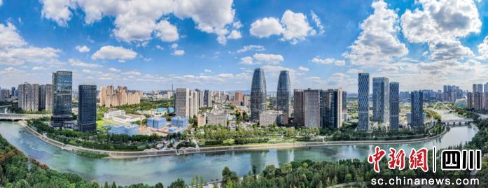 品位锦江启新程：双核驱动谋发展 产商共兴绘蓝图