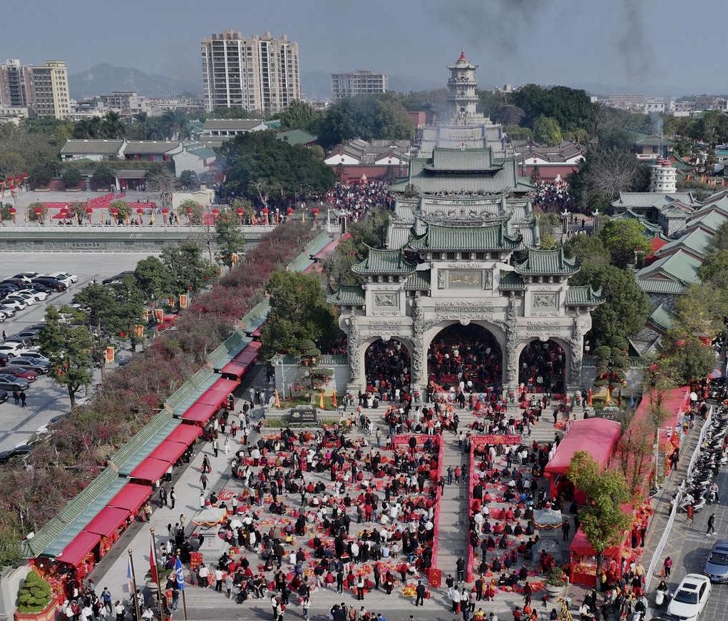 玄武山｜春节祈福人潮涌动 欢乐祥和浓浓年味