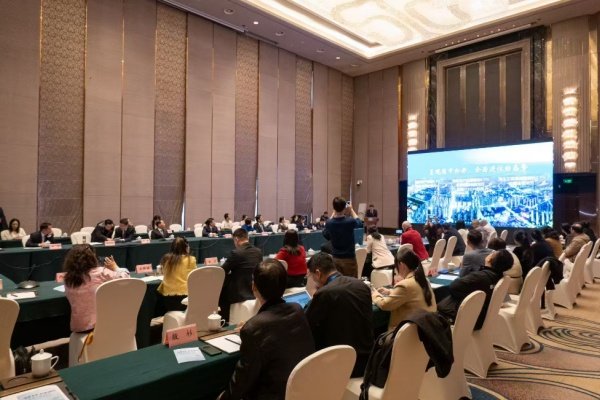 荆州纪行之一： 一场隆重的推介会和一座正在“出海”的千年古城